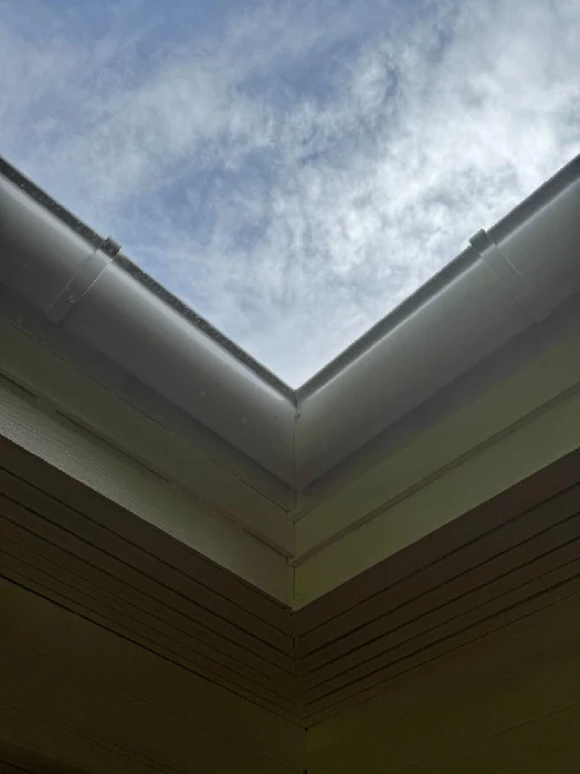 Kourun sauma tiivistettynä sisältä