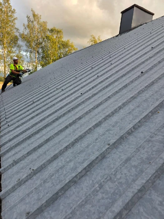 Vanhojen katenaulojen vaihto kateruuveihin