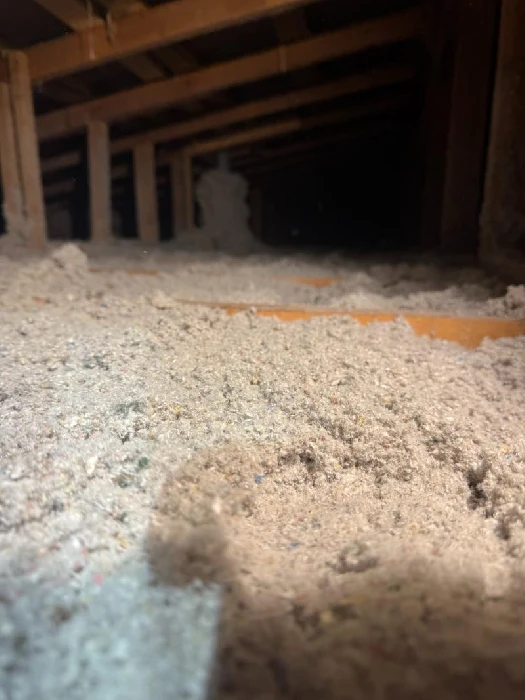 Lisäeristys ja puhallusvilla rivitaloon